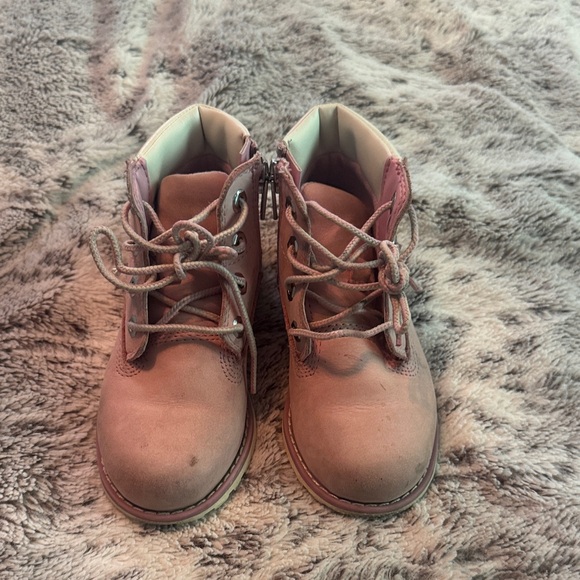 Timberland kids Pink Lace-Up Boots - Picture 1 of 8
